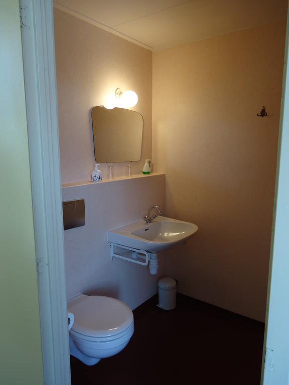 Hotel "De Steenen Man" Zurich Ruang foto